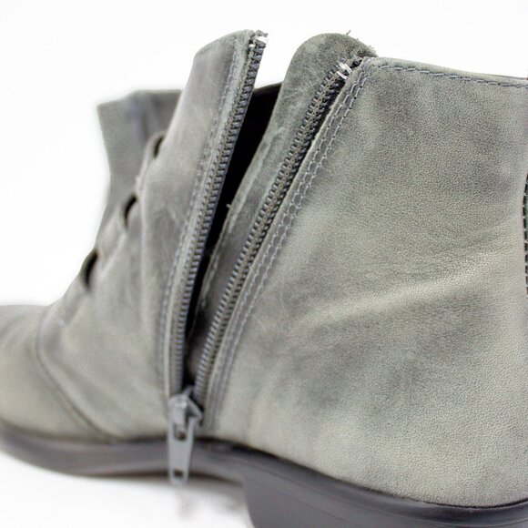 NAOT Calima Leather Ankle Boots Distressed Look, Harness, Booties Women's Size 7 - Picture 8 of 12